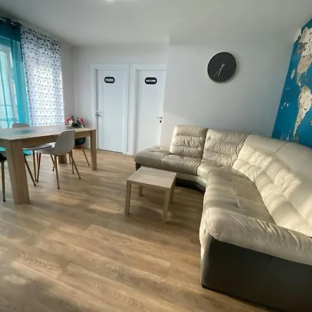 Nino & Silva Apartment Epinal Exterior photo